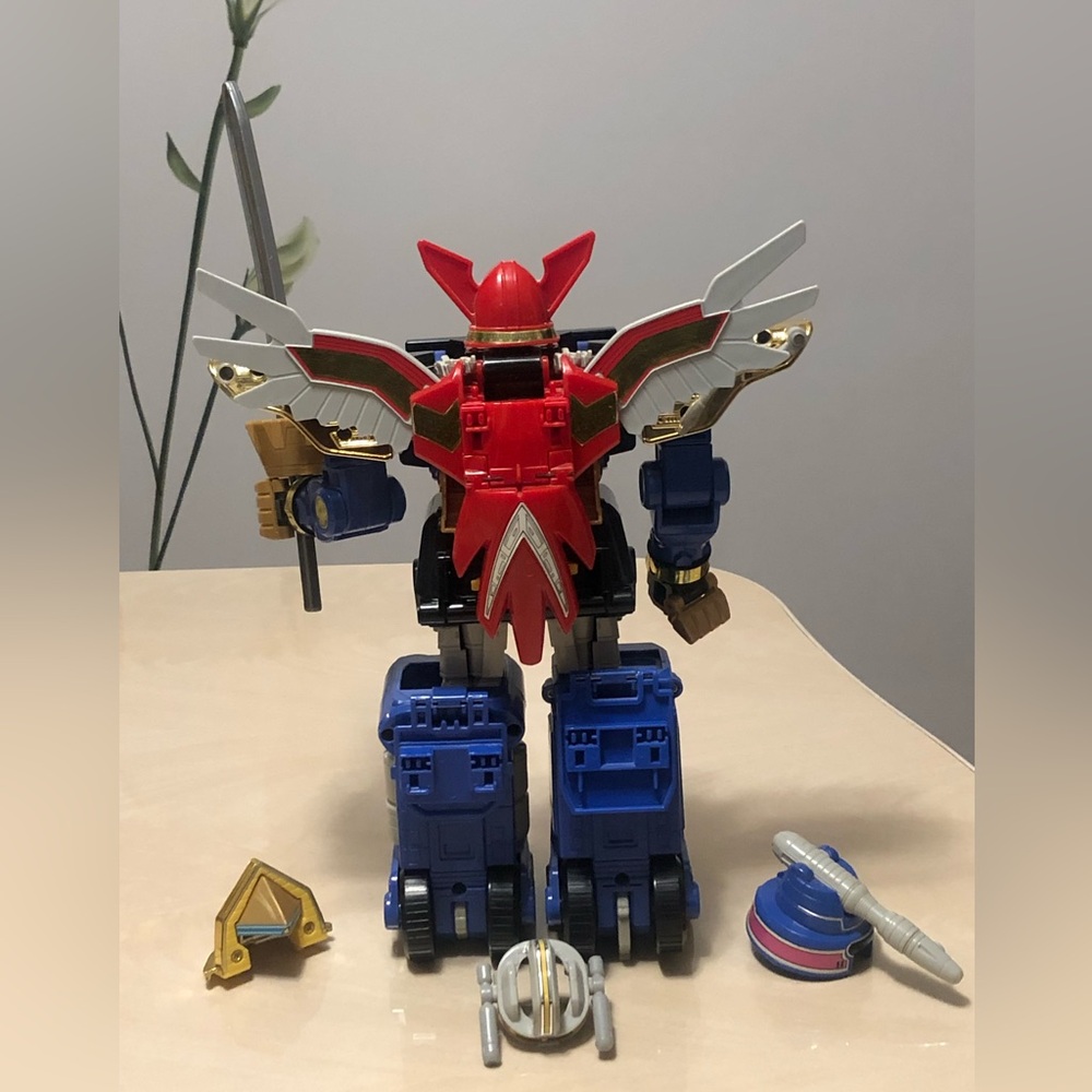 Power Rangers - Picture 2 of 2